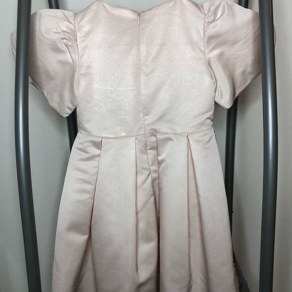 PALE PINK FLORAL PRINT PLEATS & SHORT DRESS - Picture 7 of 7